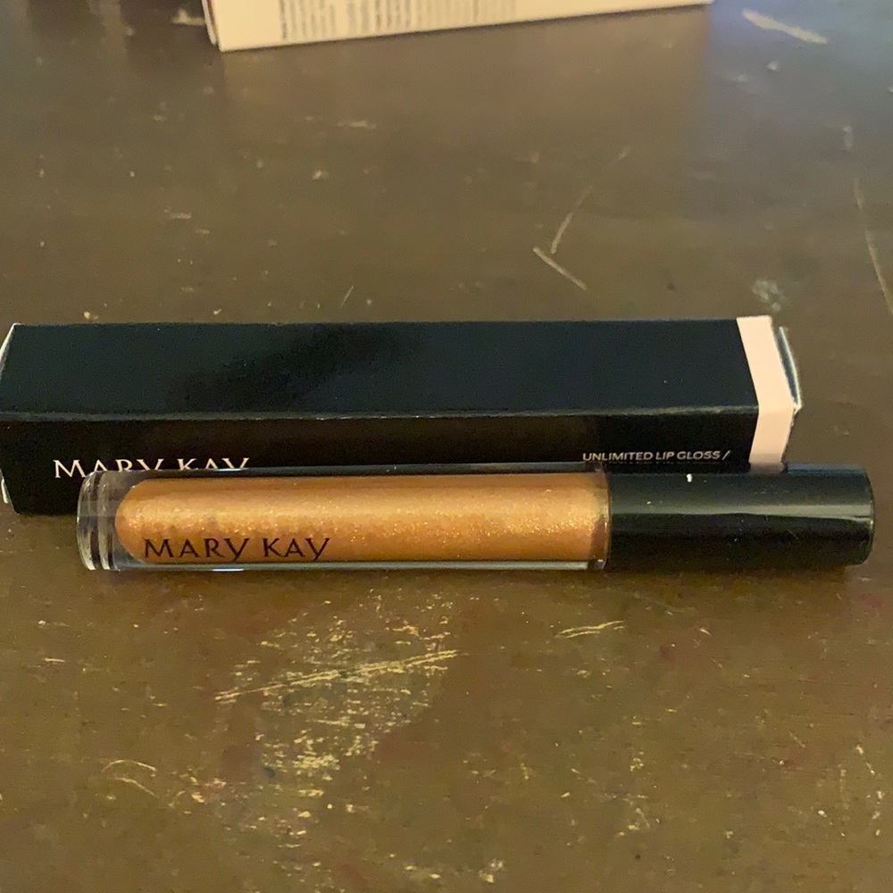 NEW Mary Kay Beach Bronze shimmer lip gloss